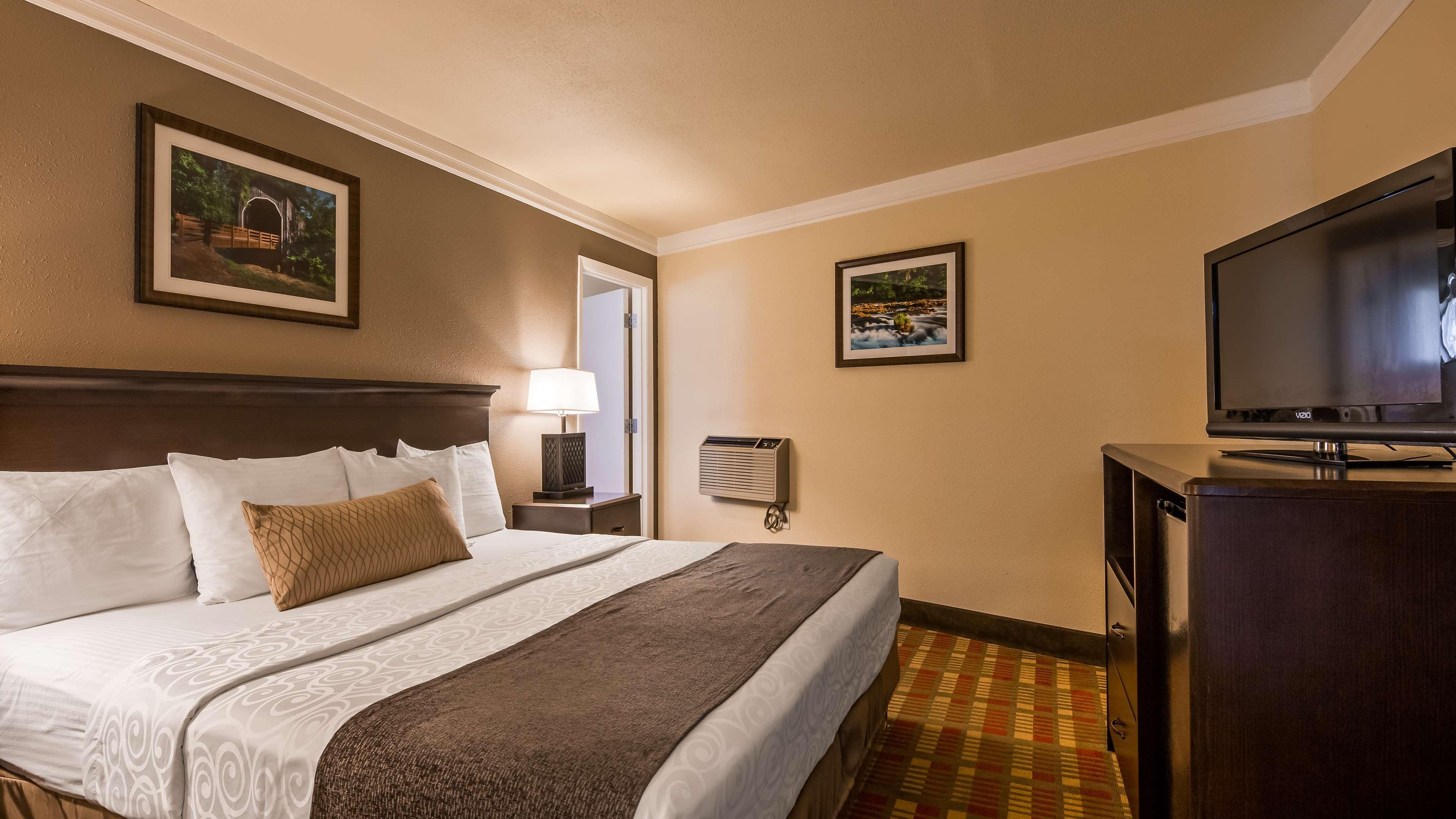 רוזבורג Best Western Garden Villa Inn מראה חיצוני תמונה