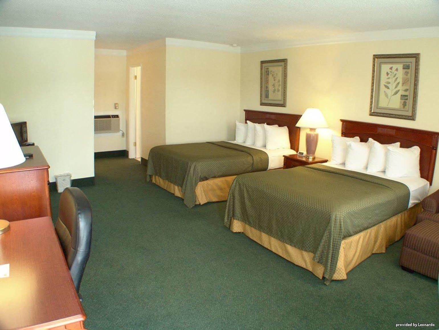 רוזבורג Best Western Garden Villa Inn מראה חיצוני תמונה