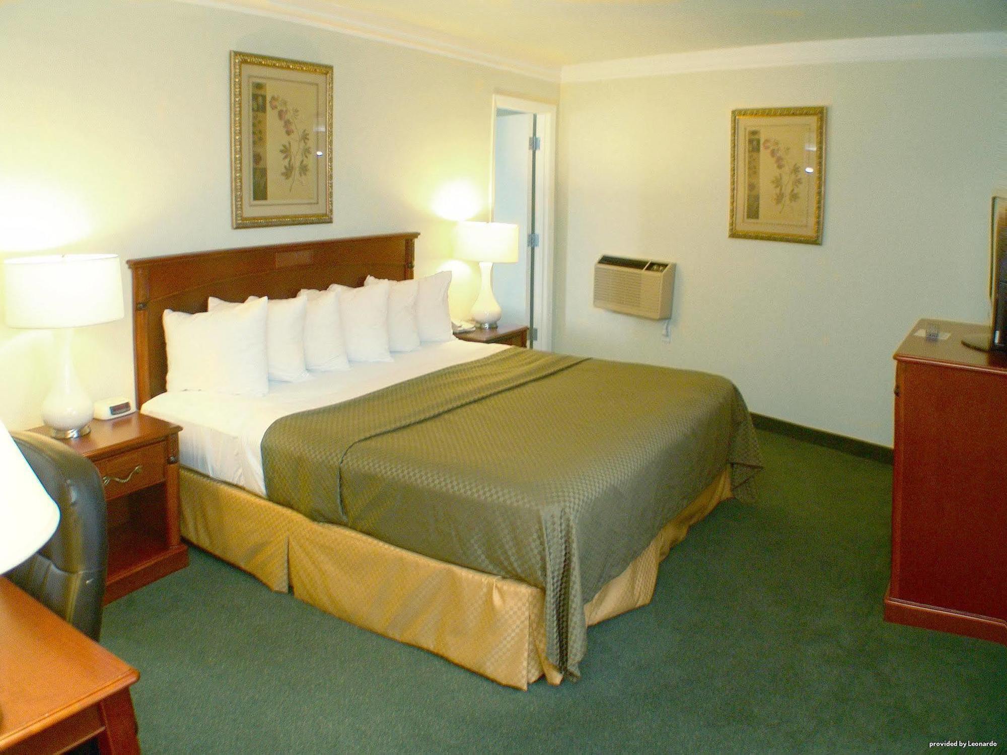 רוזבורג Best Western Garden Villa Inn מראה חיצוני תמונה