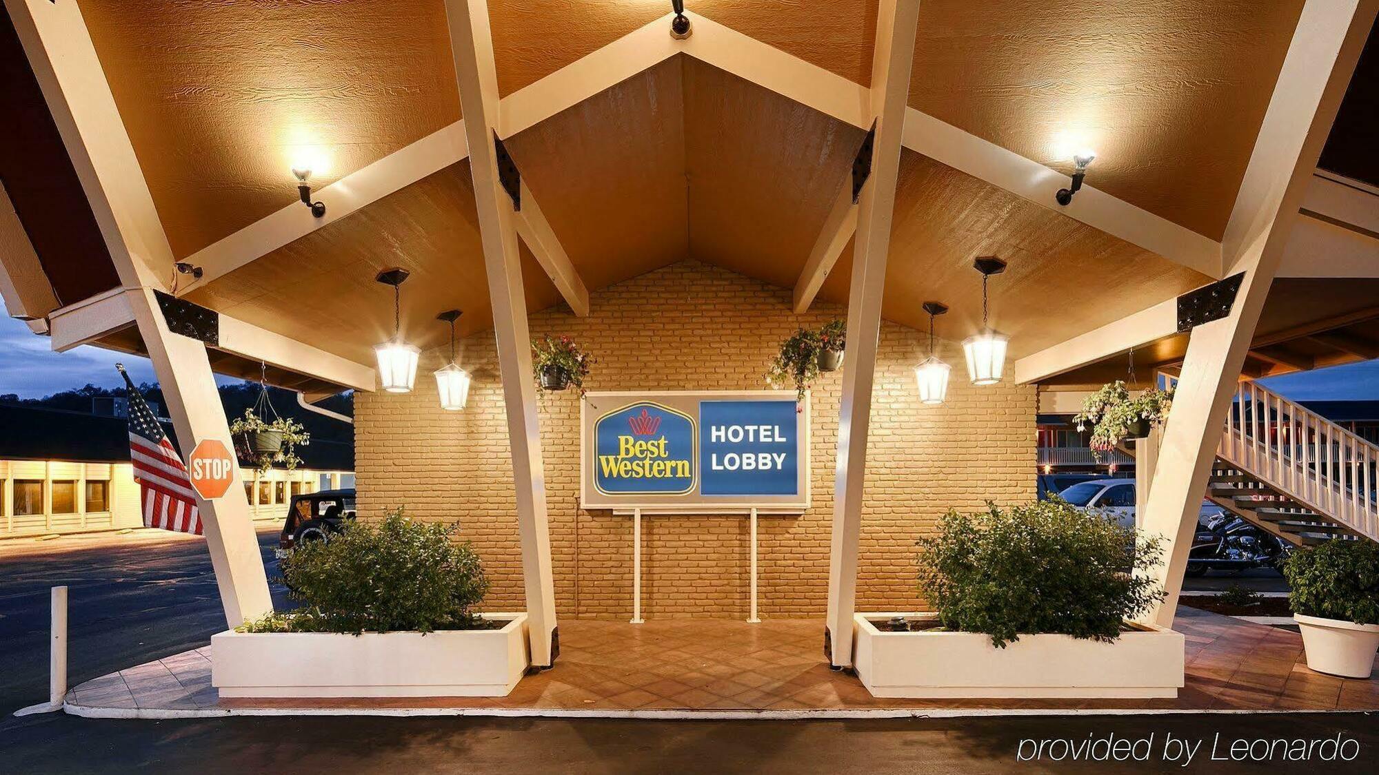 רוזבורג Best Western Garden Villa Inn מראה חיצוני תמונה